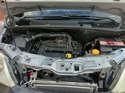 Opel Meriva 2005 (miniatűr)