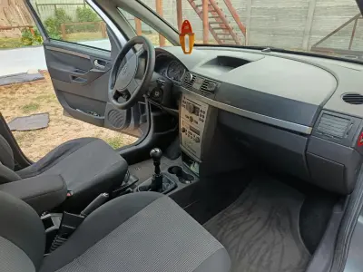 Opel Meriva 2005 (miniatűr)