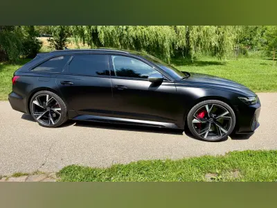 Audi RS6 2022 (miniatűr)