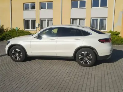 Mercedes-Benz GLC 200 2022 (miniatűr)