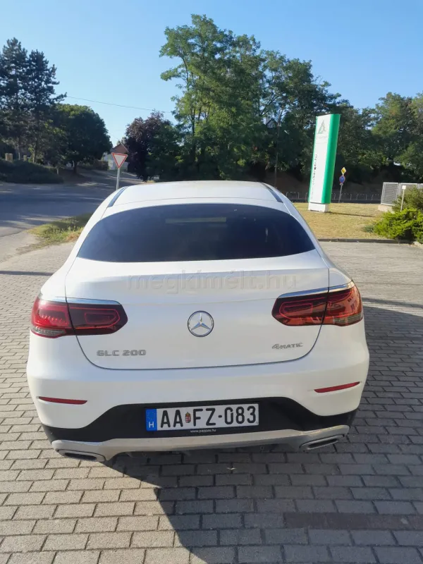 Mercedes-Benz GLC 200 2022