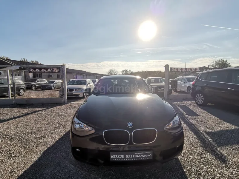 BMW 114 2014