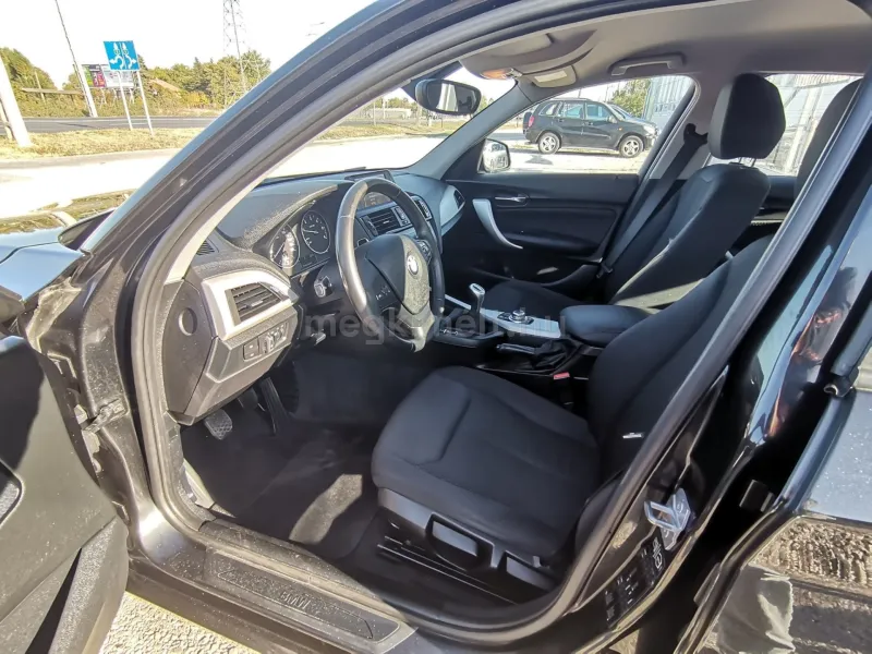 BMW 114 2014