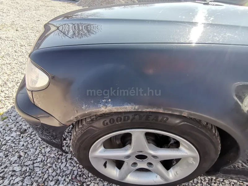 BMW 320 2004