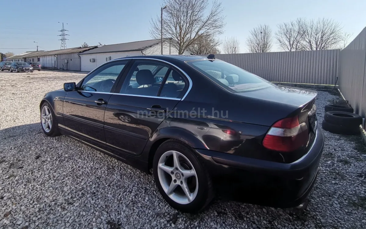 BMW 320 2004