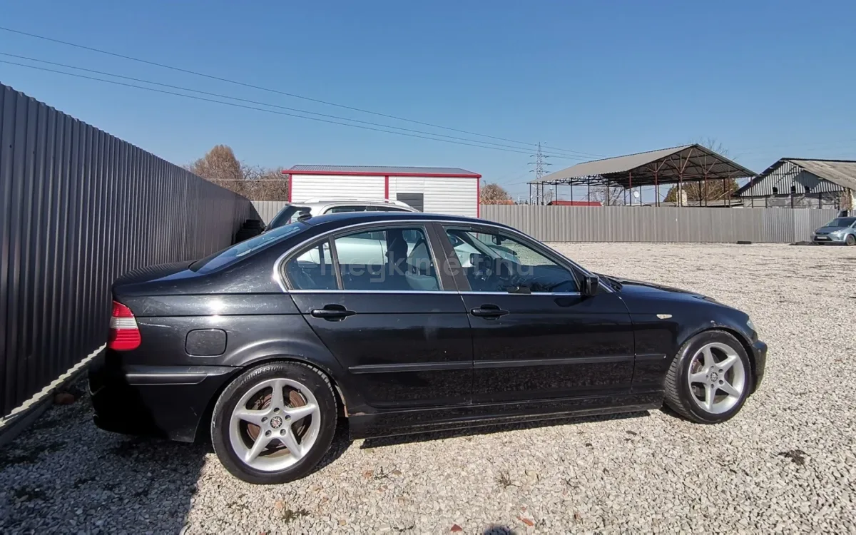 BMW 320 2004