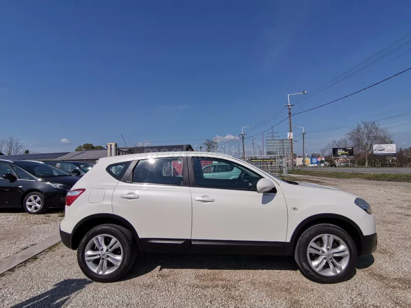 Nissan Qashqai 2013