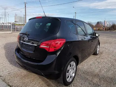 Opel Meriva 2013 (miniatűr)