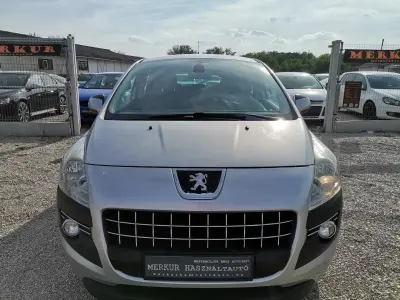 Peugeot 3008 2010 (miniatűr)