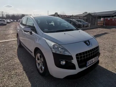 Peugeot 3008 2010 (miniatűr)