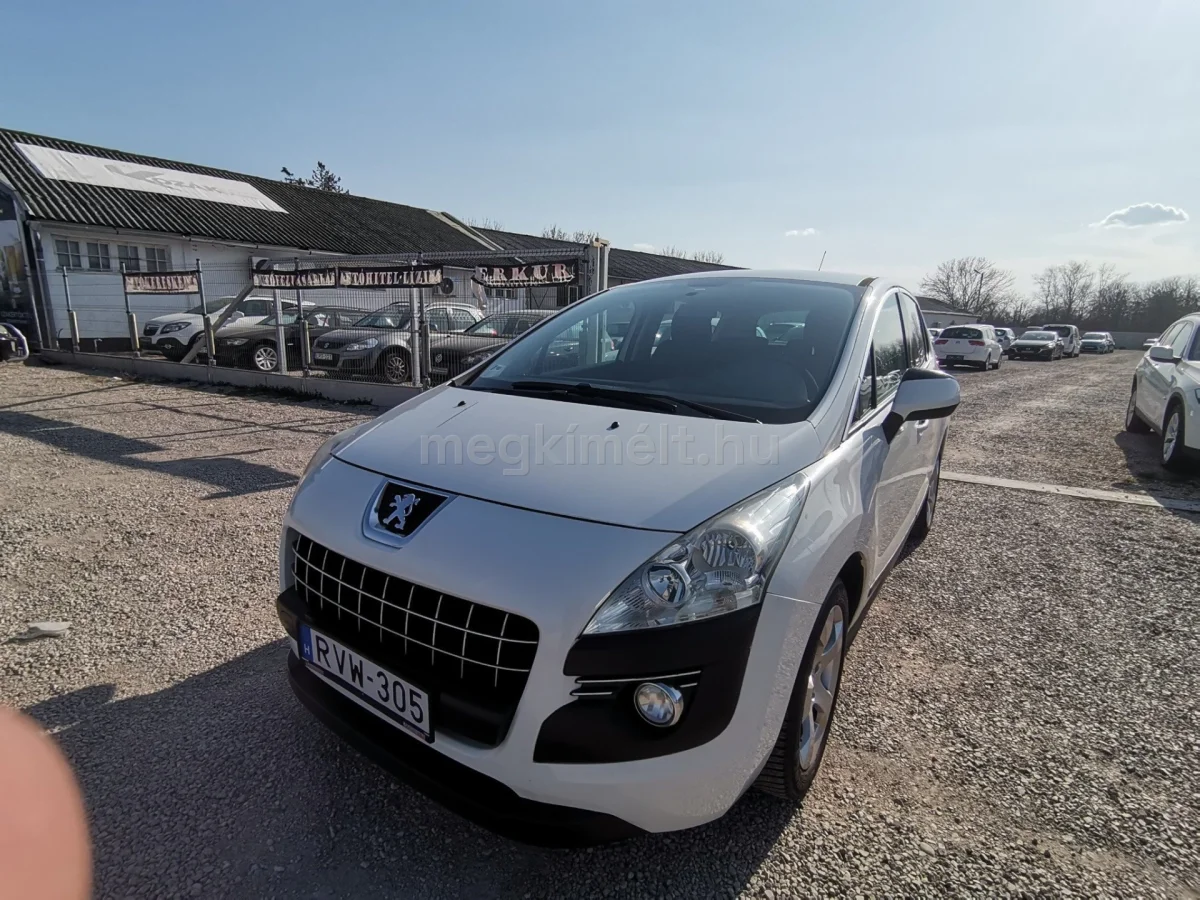 Peugeot 3008 1.6 HDi Confort Pack