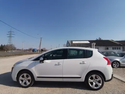 Peugeot 3008 2010 (miniatűr)