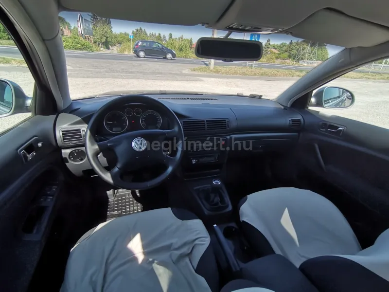 Volkswagen Passat 2003