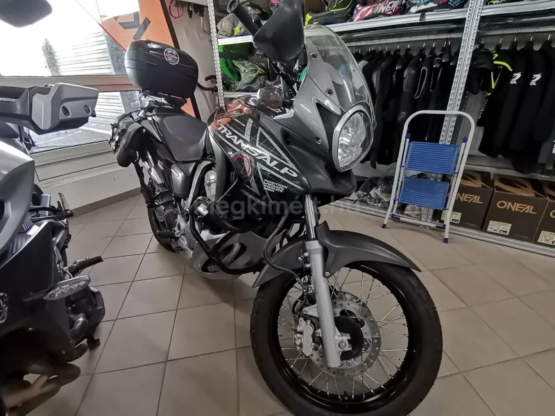 Honda XL700V Transalp 2012