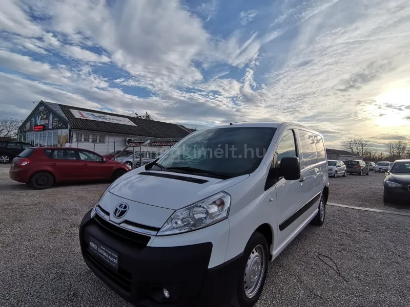 Toyota Proace 2015