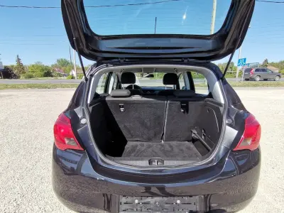 Opel Corsa 2015 (miniatűr)