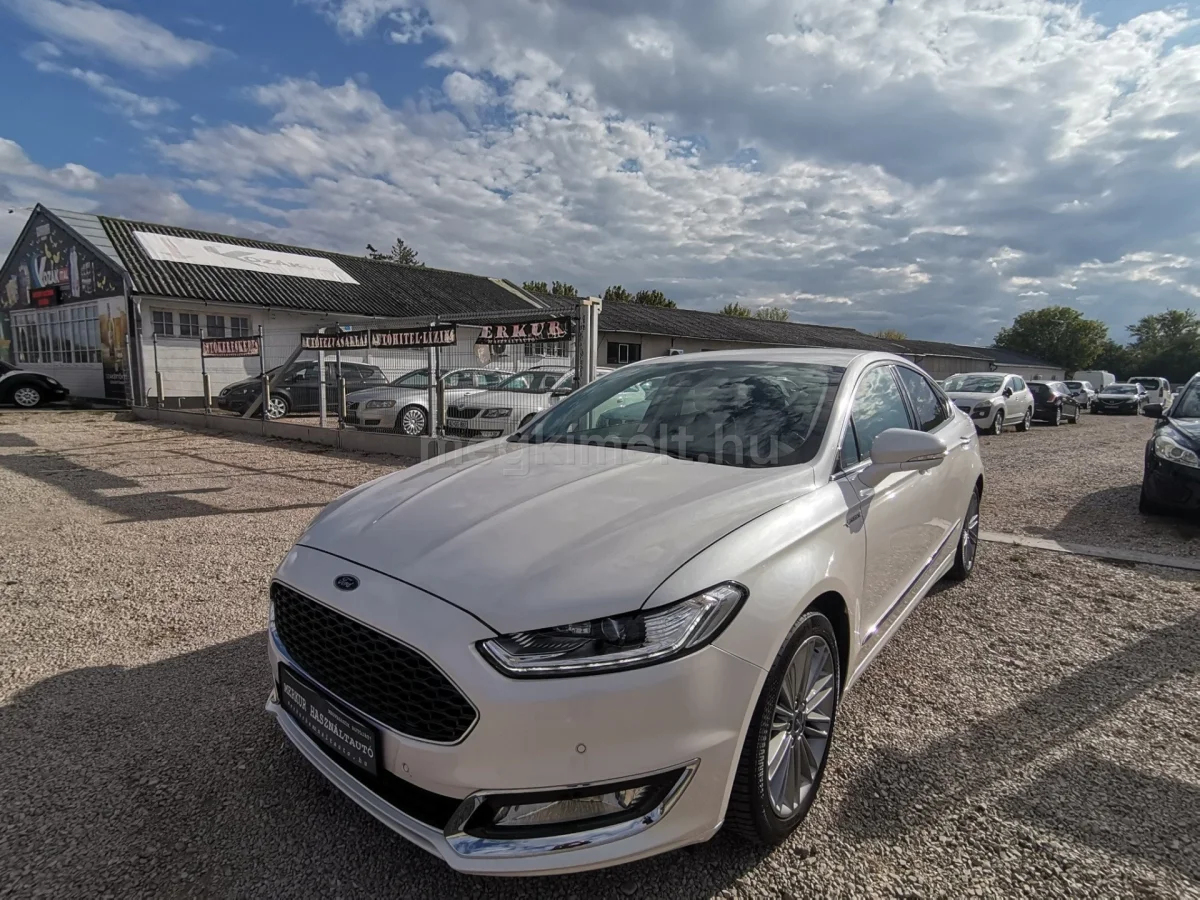 Ford Mondeo 2.0 HEV Vignale (Automata)