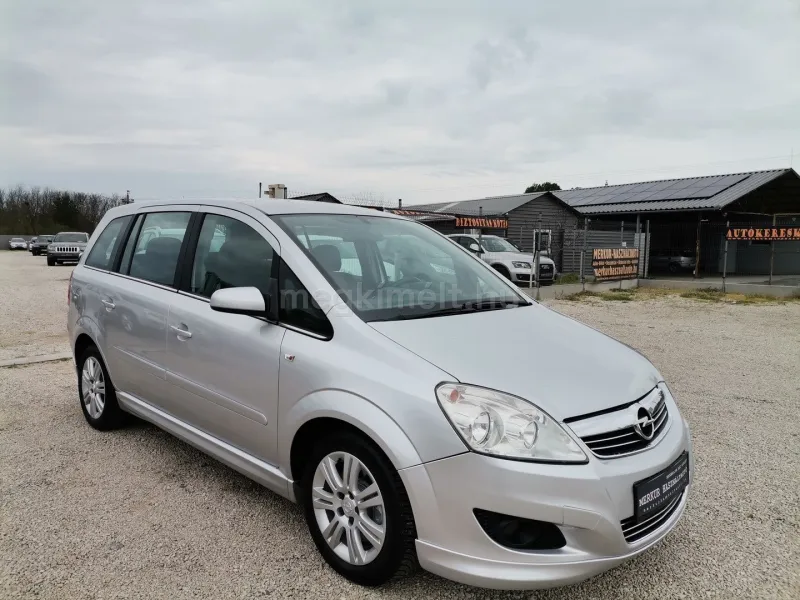Opel Zafira 2008