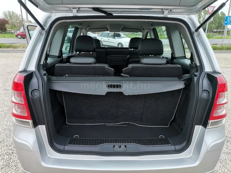 Opel Zafira 2008