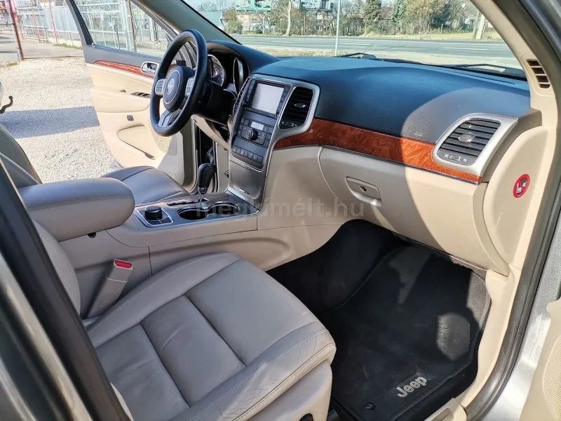 Jeep Grand Cherokee 2013