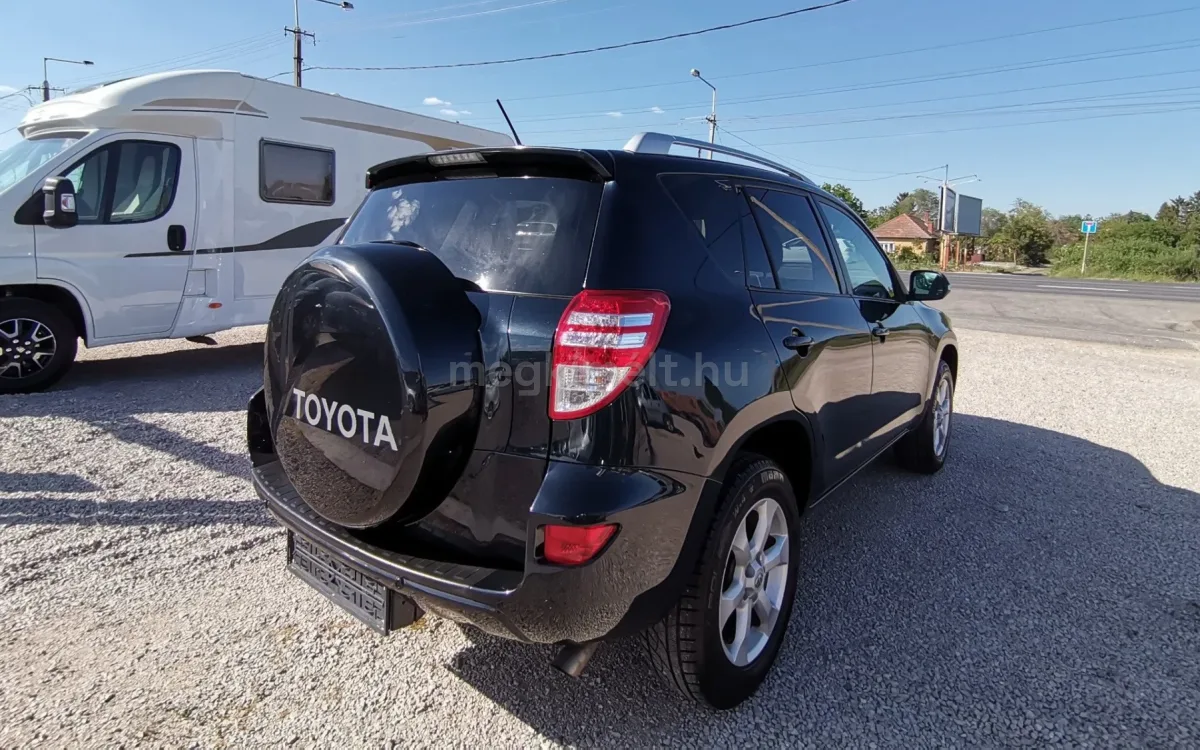 Toyota RAV 4 2011