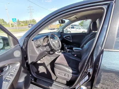 Toyota RAV 4 2011 (miniatűr)