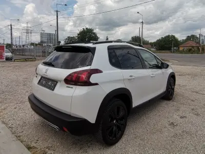 Peugeot 2008 2019 (miniatűr)