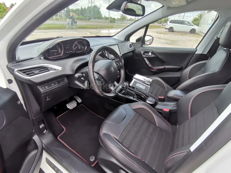 Peugeot 2008 2019
