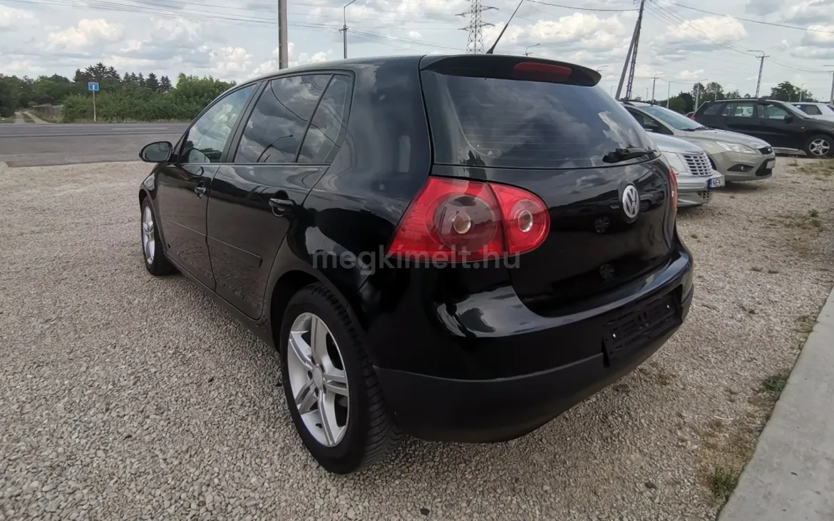 Volkswagen Golf 2005
