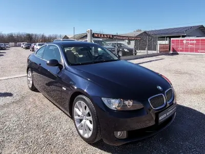 BMW 325 2008