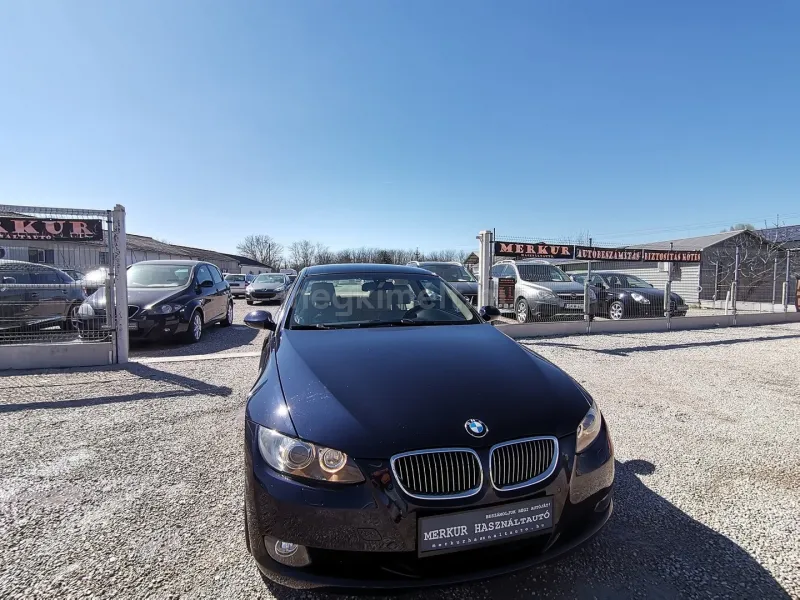 BMW 325 2008