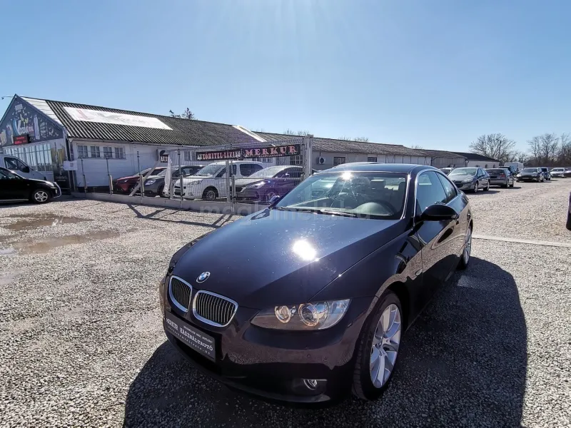 BMW 325 2008