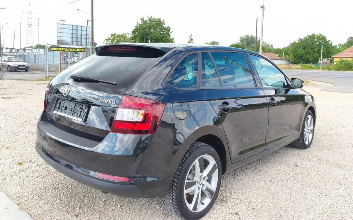 Skoda Rapid 2015