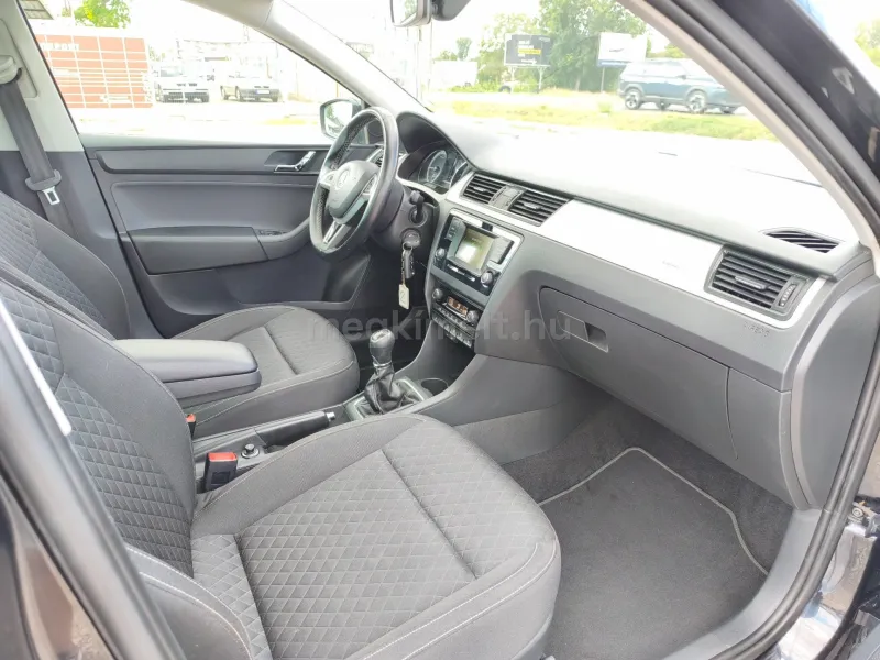 Skoda Rapid 2015