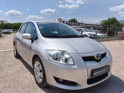 Toyota Auris 2008 (miniatűr)