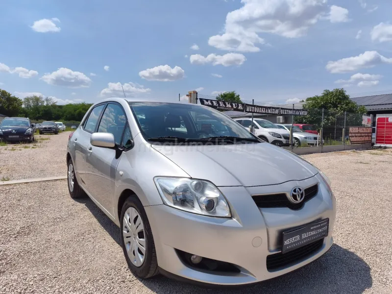 Toyota Auris 2008