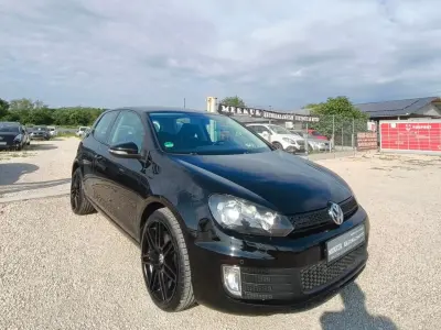 Volkswagen Golf 2010 (miniatűr)