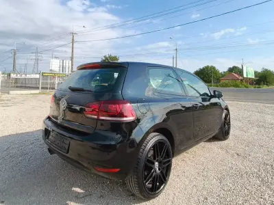 Volkswagen Golf 2010 (miniatűr)