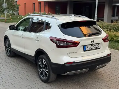 Nissan Qashqai 2020 (miniatűr)