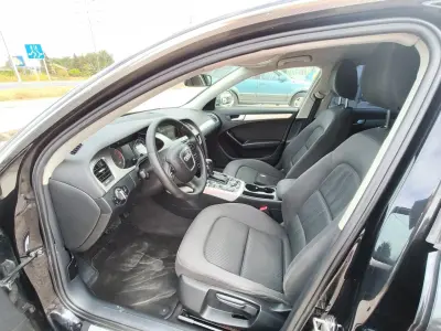 Audi A4 2008 (miniatűr)