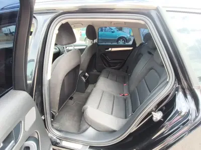 Audi A4 2008 (miniatűr)