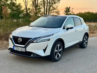 Nissan Qashqai 1.3 DIG-T Mild Hybrid N-Connecta 4WD X-Tronic