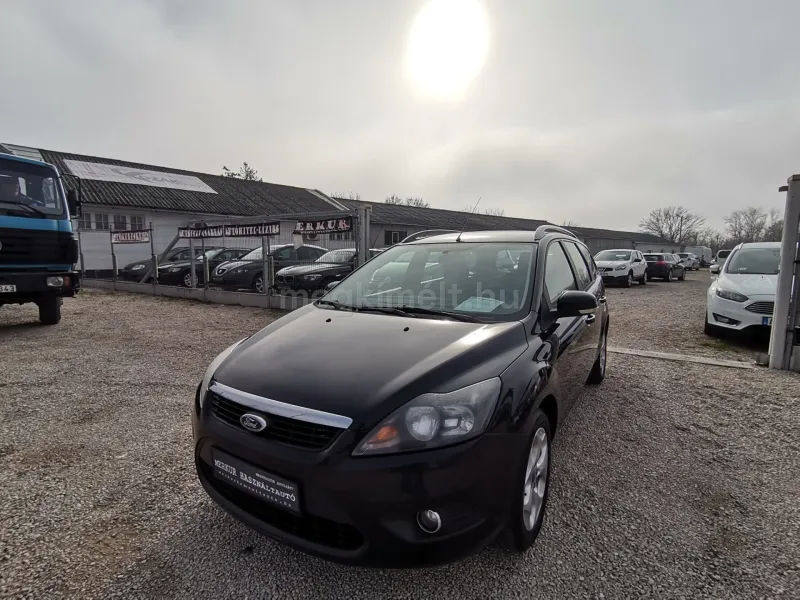 Ford Focus 2011
