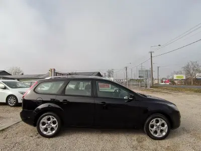 Ford Focus 2011 (miniatűr)