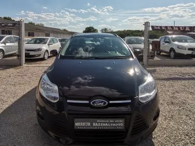 Ford Focus 2012 (miniatűr)
