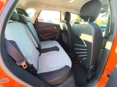 Renault Captur 2015 (miniatűr)