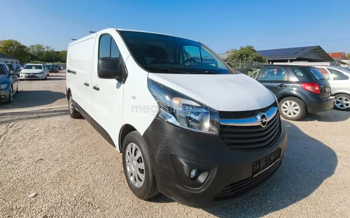 Opel Vivaro 2016