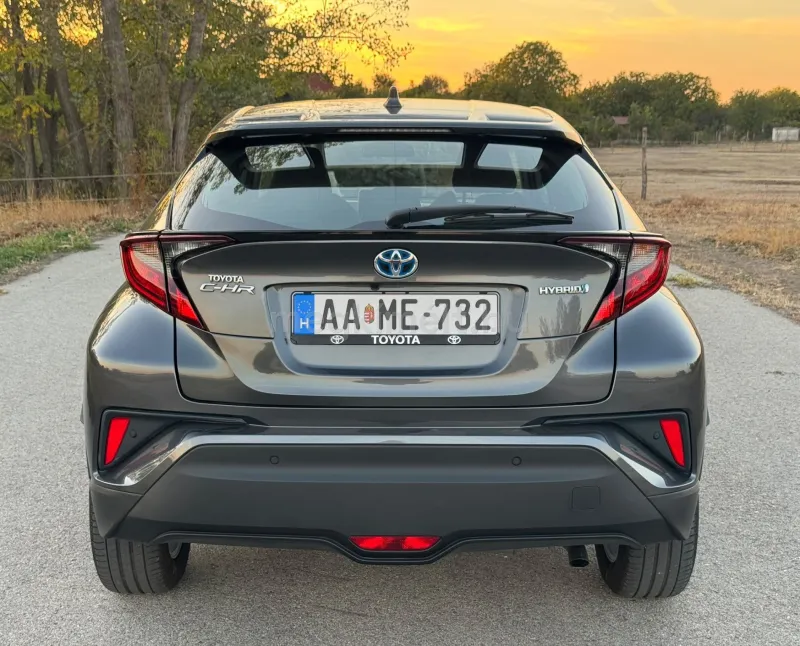 Toyota C-HR 2023