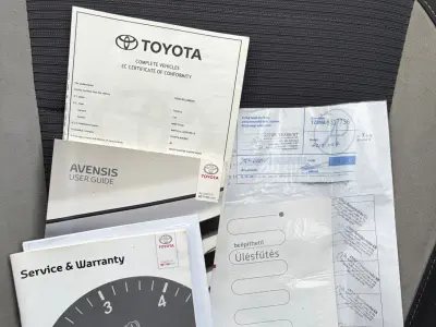 Toyota Avensis 2016 (miniatűr)