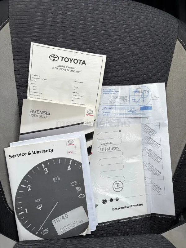 Toyota Avensis 2016